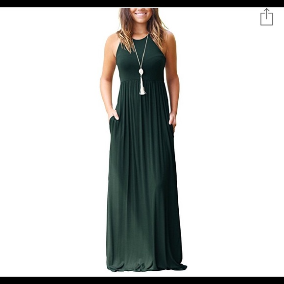 grecerelle Dresses & Skirts - Hunter green maxi dress